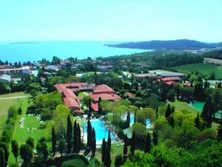 WEST GARDA HOTEL Hotel in Province of Brescia