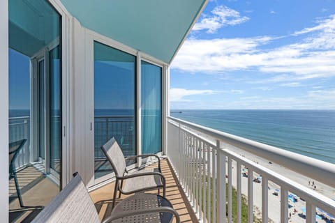 Club Wyndham Towers on the Grove Hotel in North Myrtle Beach