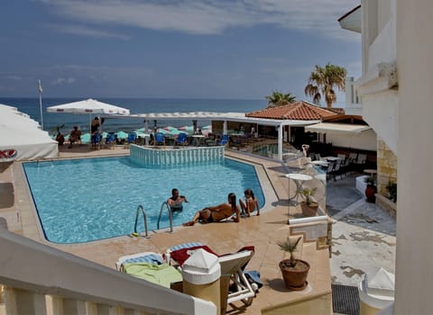 Hotel Jo An Beach Hotel in Crete