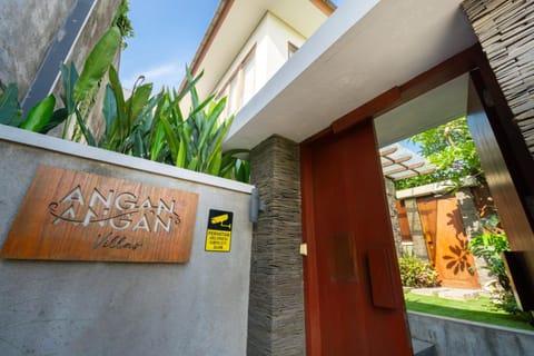 Angan Angan Villas Resort in North Kuta