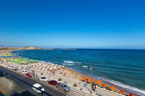 Meltemi Coast Suites Apartment hotel in Rethymno