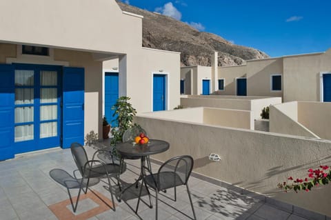 Irigeneia Hotel Hotel in Perissa