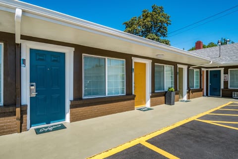 Signature Inn Eugene Hotel in Eugene