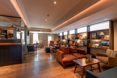 Bar/lounge