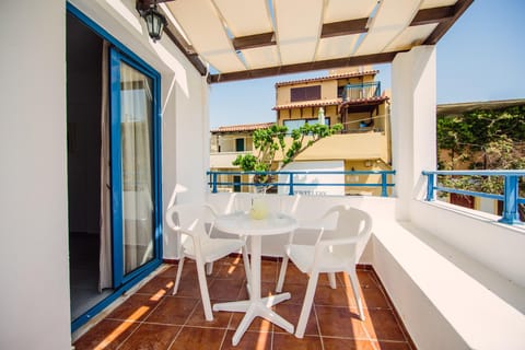 Iliana Hotel Apartment hotel in Panormos in Rethymno