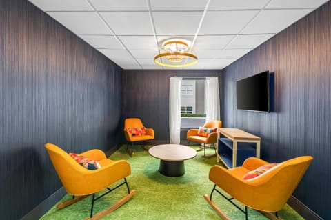 Spark by Hilton Alpharetta Roswell Hotel in Alpharetta