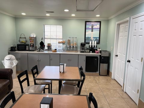 Travelodge by Wyndham Santee Hotel in Santee