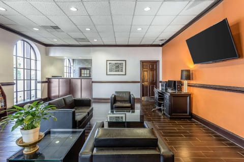 Quality Inn Forsyth near GA Public Safety Training Center Hotel in Forsyth