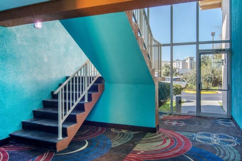 Travelodge by Wyndham Forsyth Hotel in Forsyth