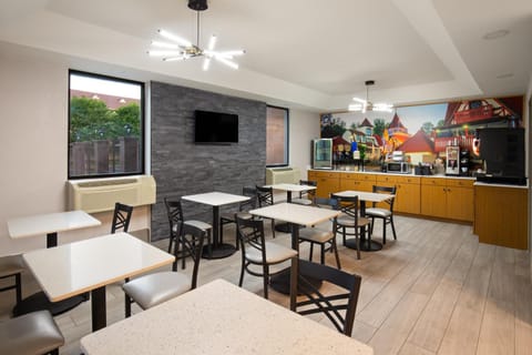 Days Inn by Wyndham Helen Hotel in Helen