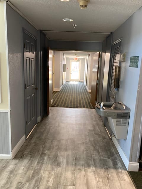 Days Inn by Wyndham Thomson Hotel in South Carolina