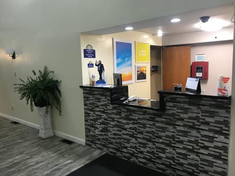 Days Inn by Wyndham Thomson Hotel in South Carolina