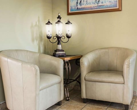 Quality Inn Columbia Airport Hotel in West Columbia