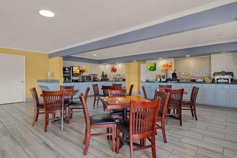 Quality Inn & Suites Dublin Hotel in Dublin