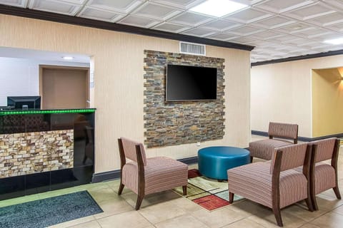 Clarion Inn Columbia Airport Hotel in West Columbia