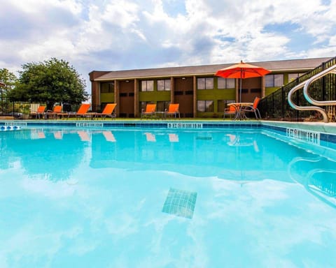 Comfort Inn Warner Robins - Robins Air Force Base Area Hotel in Warner Robins