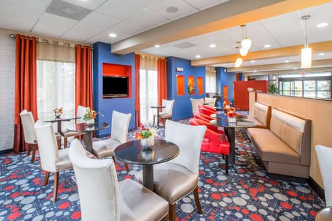 Comfort Suites Locust Grove Atlanta South Hotel in Locust Grove