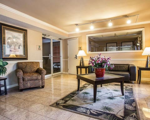 Quality Inn Fort Jackson Hotel in Dentsville