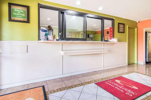 Econo Lodge Atlanta Airport East Hotel in Forest Park