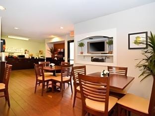 Sleep Inn Savannah Gateway I-95 Hotel in Savannah