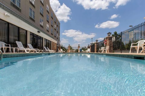 Comfort Inn & Suites Cordele Hotel in Cordele