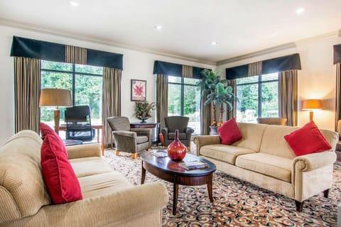 Rodeway Inn La Grange East Hotel in LaGrange