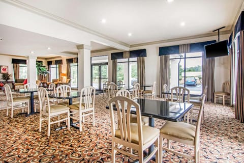 Rodeway Inn La Grange East Hotel in LaGrange