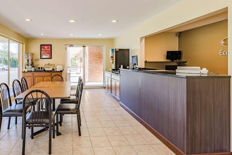 Econo Lodge Lexington Downtown near I-81 Hotel in Lexington