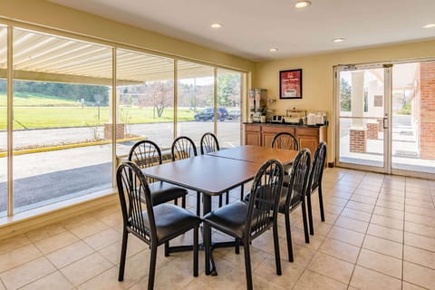 Econo Lodge Lexington Downtown near I-81 Hotel in Lexington