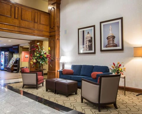 Comfort Suites Cumming-Atlanta near Northside Hospital Forsyth Hotel in Cumming