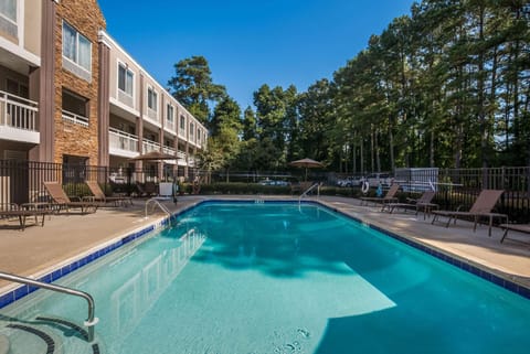 Quality Inn Northlake Hotel in Tucker