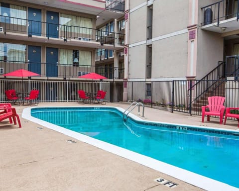 Econo Lodge Atlanta College Park Hotel in College Park