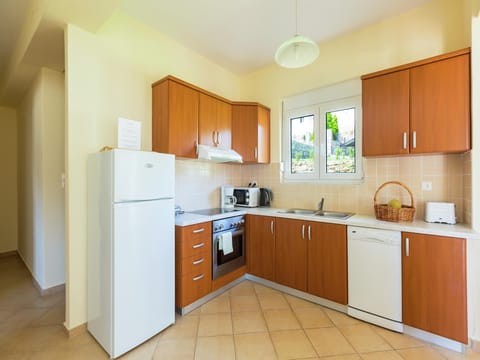 Indepent Villas in Bali with pool and seaview for groups up to 28 persons Resort in Crete