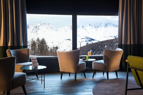 Bar/lounge