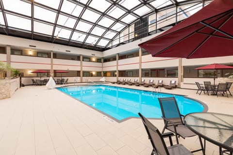 Holiday Inn Brookfield - ​​Milwaukee By IHG Hotel in Brookfield