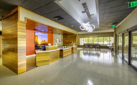 Holiday Inn Brookfield - ​​Milwaukee By IHG Hotel in Brookfield