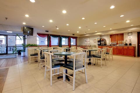 Americas Best Value Inn & Suites St. Louis, St. Charles Inn Hotel in Saint Charles