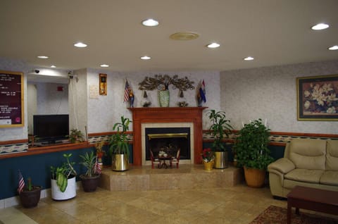 Americas Best Value Inn & Suites St. Louis, St. Charles Inn Hotel in Saint Charles