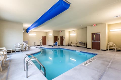 Cobblestone Hotel & Suites - Stevens Point Hotel in Stevens Point