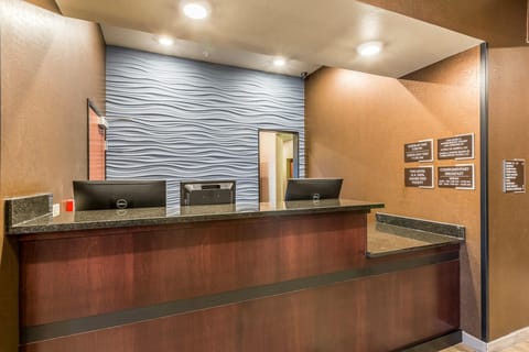 Cobblestone Hotel & Suites - Stevens Point Hotel in Stevens Point