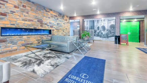 Cobblestone Hotel & Suites - Janesville Hotel in Janesville