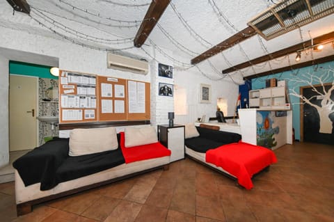 Lazy Monkey Hostel Apartment hotel in Zadar