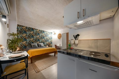 Lazy Monkey Hostel Apartment hotel in Zadar