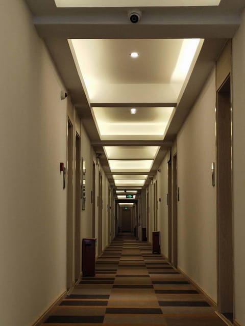 Shell Hotel Beijing Municipal Government New District Tuqiao Metro Station Hotel in Tianjin