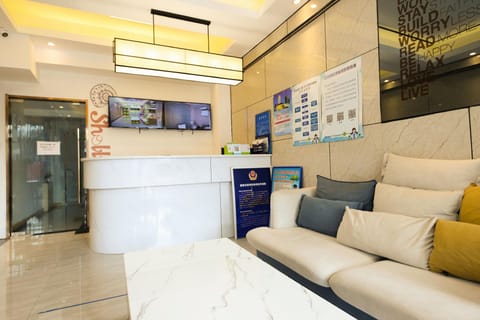 Shell Hotel Beijing Municipal Government New District Tuqiao Metro Station Hotel in Tianjin