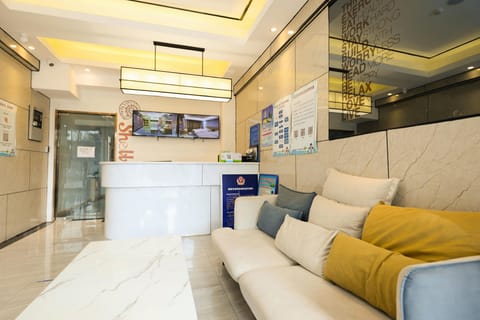 Shell Hotel Beijing Municipal Government New District Tuqiao Metro Station Hotel in Tianjin