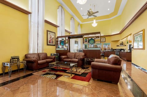 Quality Inn & Suites Houston Northwest - Cypress Hotel in Cypress