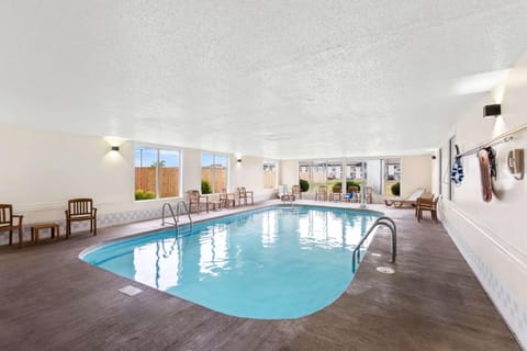 Best Western Airport Inn Hotel in Moline