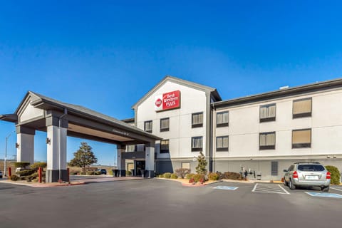 Best Western Plus Midwest City Inn & Suites Hotel in Midwest City