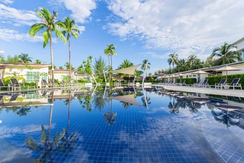 Kantary Beach Villas & Suite - Khao Lak Resort in Khuekkhak